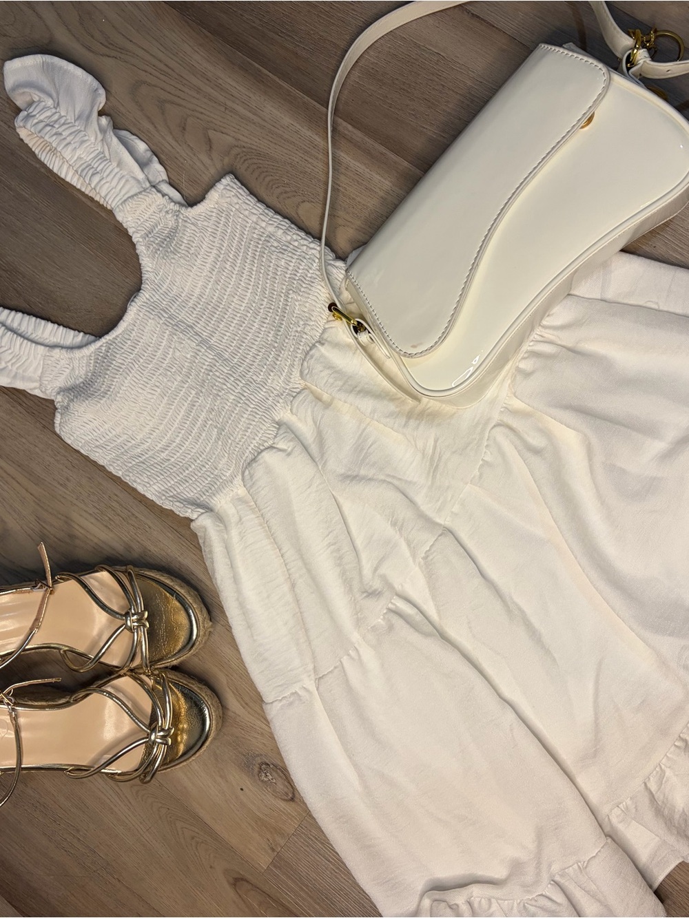 Short Sleeveless White Dress